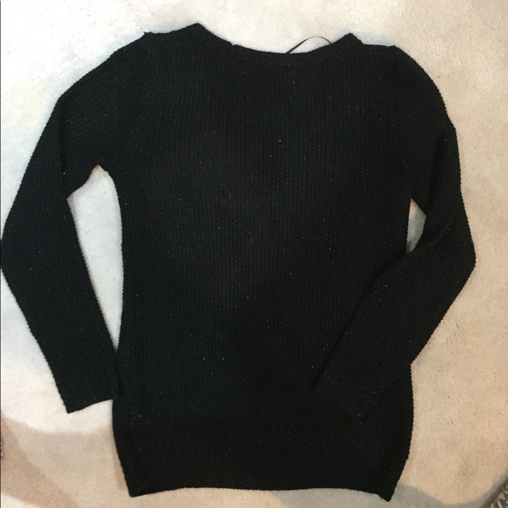 Sparkly holiday sweater 🎄🕎 tied up in a 🎁 bow! - Picture 2 of 4